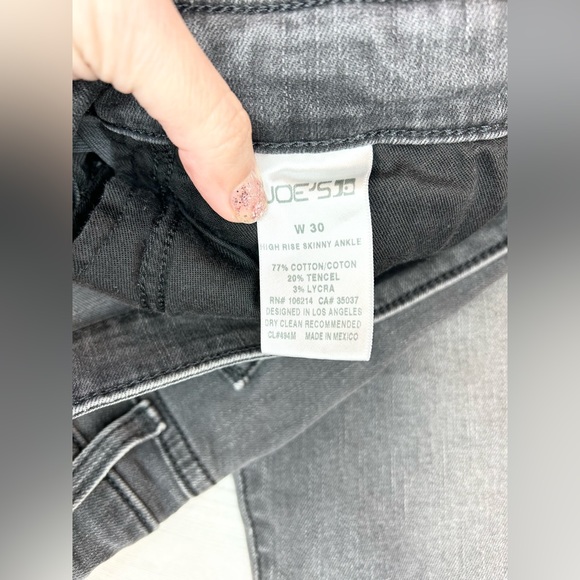 Joe’s Jeans Distressed High Rise Skinny Ankle - Picture 8 of 13